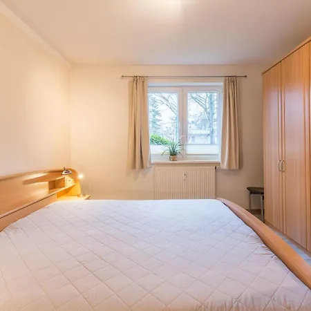 Apartment Haus Ostseeallee 18, 