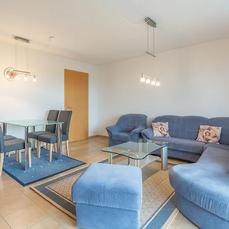 Apartment Haus Ostseeallee 18, 