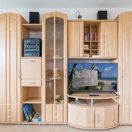 Apartment Haus Ostseeallee 18, 