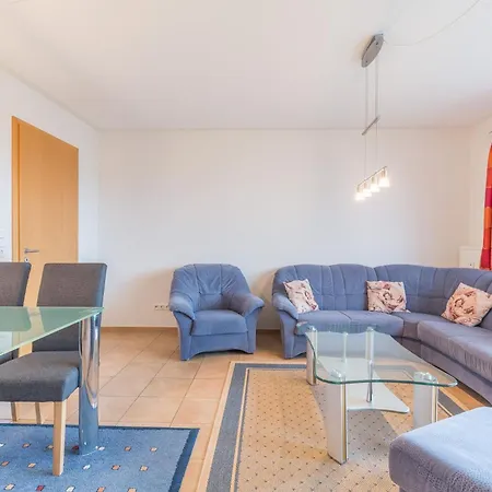 Haus Ostseeallee 18, 